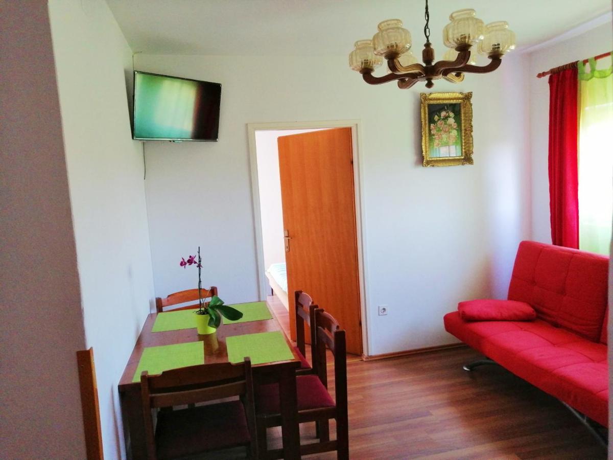 Apartments Brkovic Sukošan 外观 照片