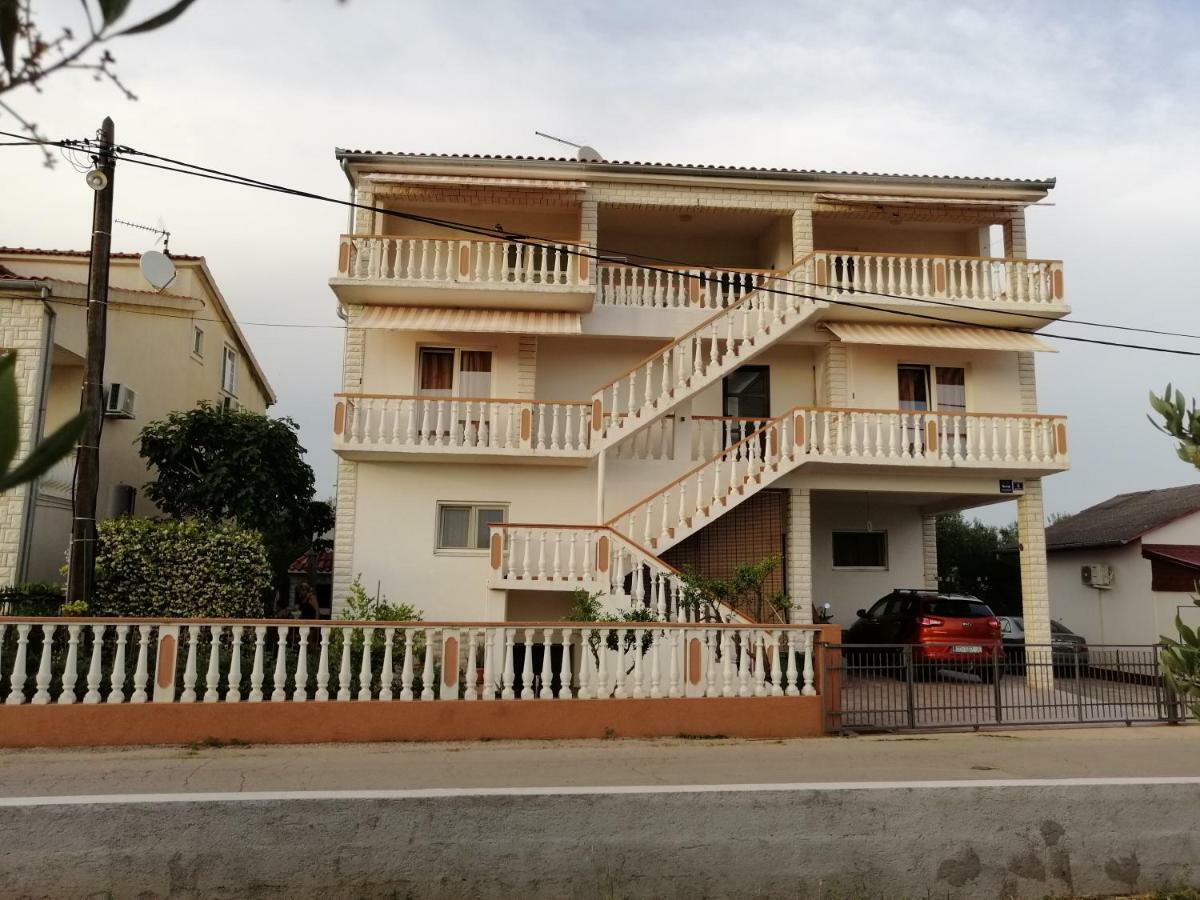 Apartments Brkovic Sukošan 外观 照片